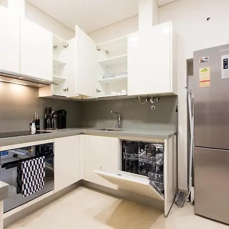 Vibrant Heart Of The 2br Apartment Lisbon