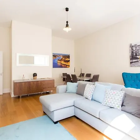 Vibrant Heart Of The 2br Lisbon